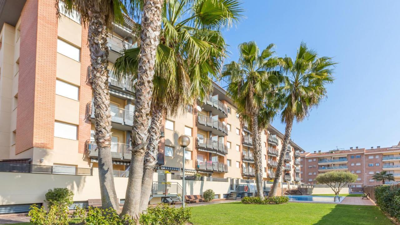 2P-53 - Lloret De Mar Exterior foto